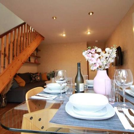 Cheerful Two-Bedroom Residential Home Oxford Extérieur photo